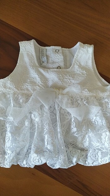 9 Ay Beden Kız bebek beyaz elbise 