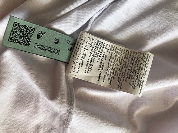 l Beden Off white tişört