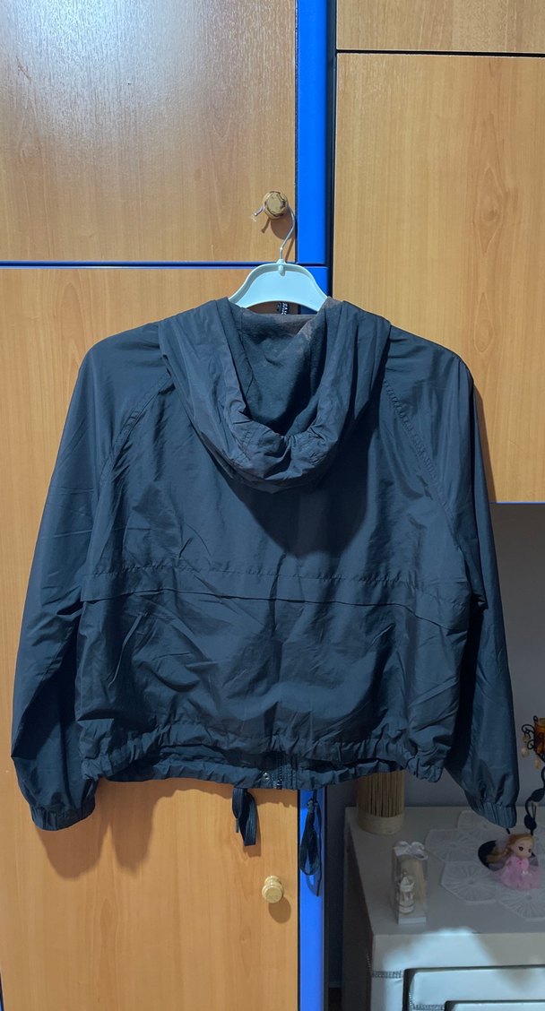 Düğmeli Siyah Kadın yağmurluk - Görsel 2