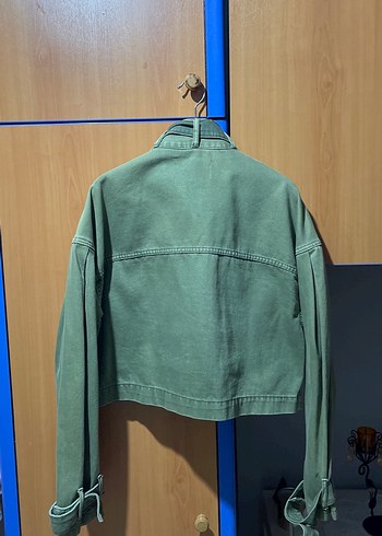 Bershka yeşil kot ceket  - Görsel 4