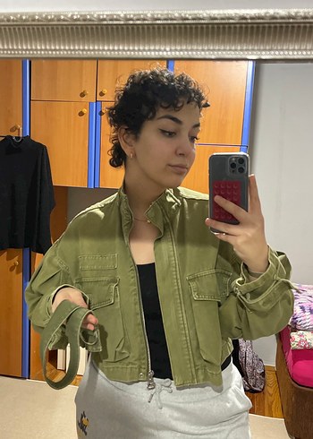 Bershka yeşil kot ceket  - Görsel 6