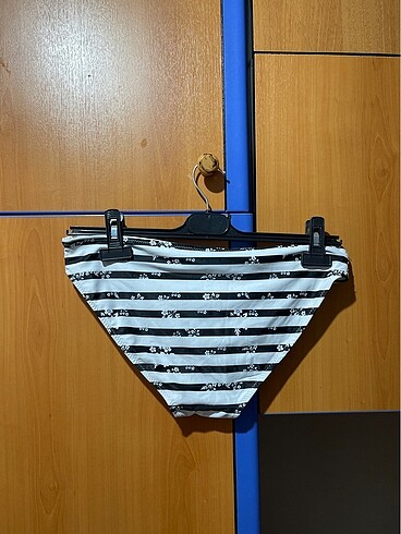 40 Beden siyah Renk Bikini altı