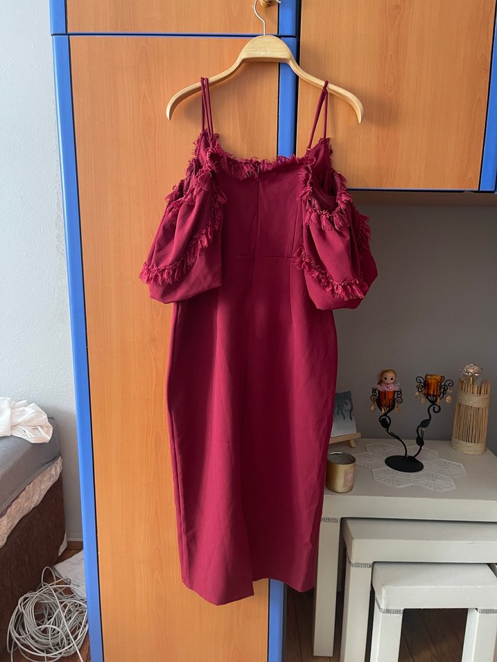 Bordo Straplez Midi Fırfırlı Elbise - Görsel 5