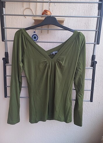 V yaka şık body