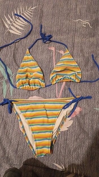 Bikini sungersiz