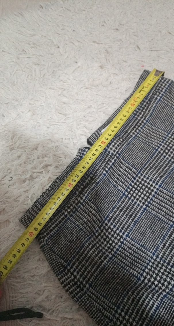 Ekose Desenli Gri Mini Etek - Görsel 4