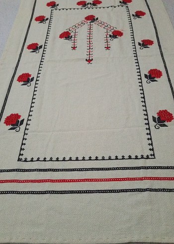 seccade Kırmızı Çiçek İşlemeli - Görsel 3