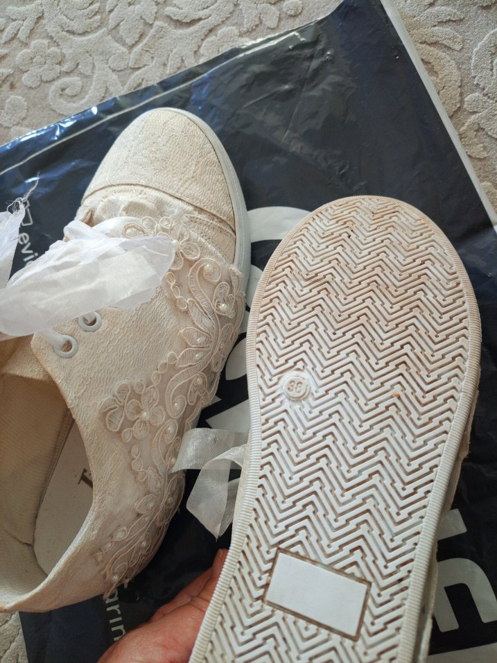 Dantel Detaylı Beyaz gelin Ayakkabısı - Görsel 5