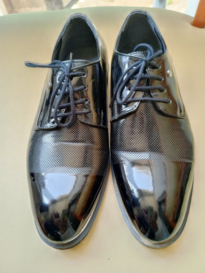 @Siyah Parlak Yılan Derisi Desenli Bağcıklı Erkek Klasik Ayakkab - Görsel 2