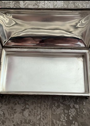 Gümüş Renkli Parlak Dekoratif Tepsi - Görsel 2