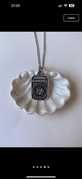  Beden Ramones zincir kolye
