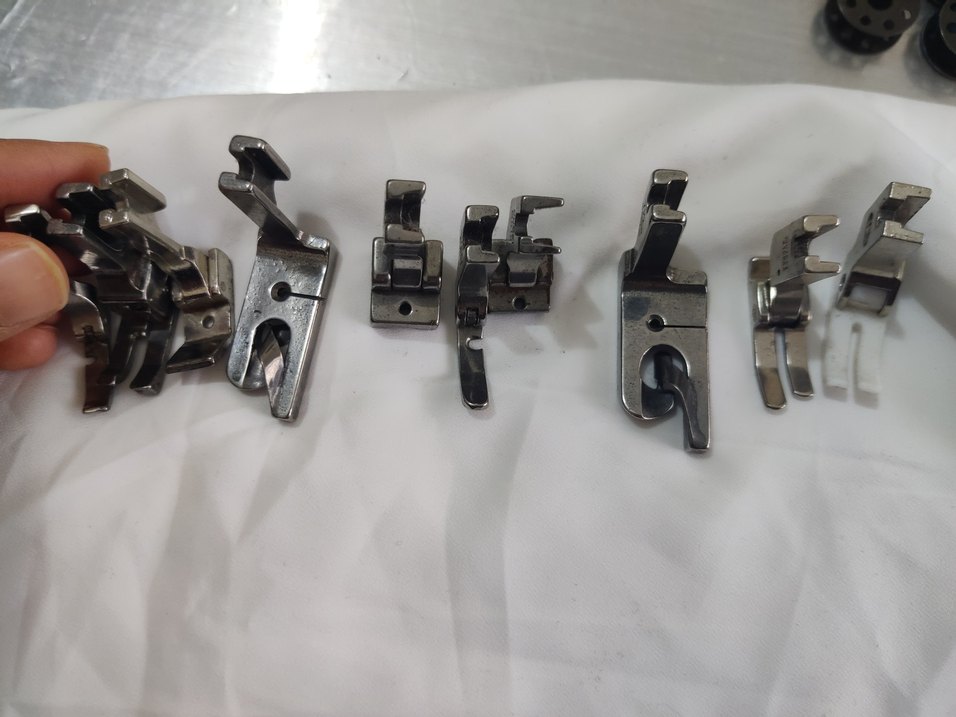 Gri Dikiş Makinesi Ayakları Seti - Görsel 2