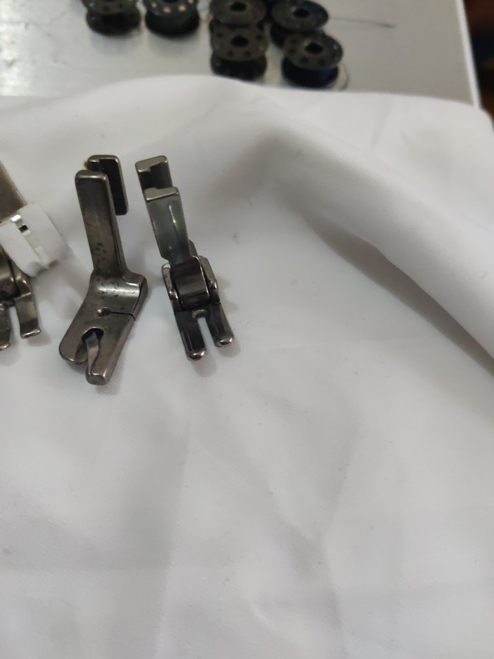 Gri Dikiş Makinesi Ayakları Seti - Görsel 5