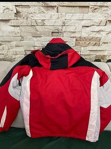 Zara Kayak Montu