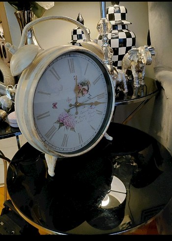 Beyaz Parlak Masa Saati - Görsel 2