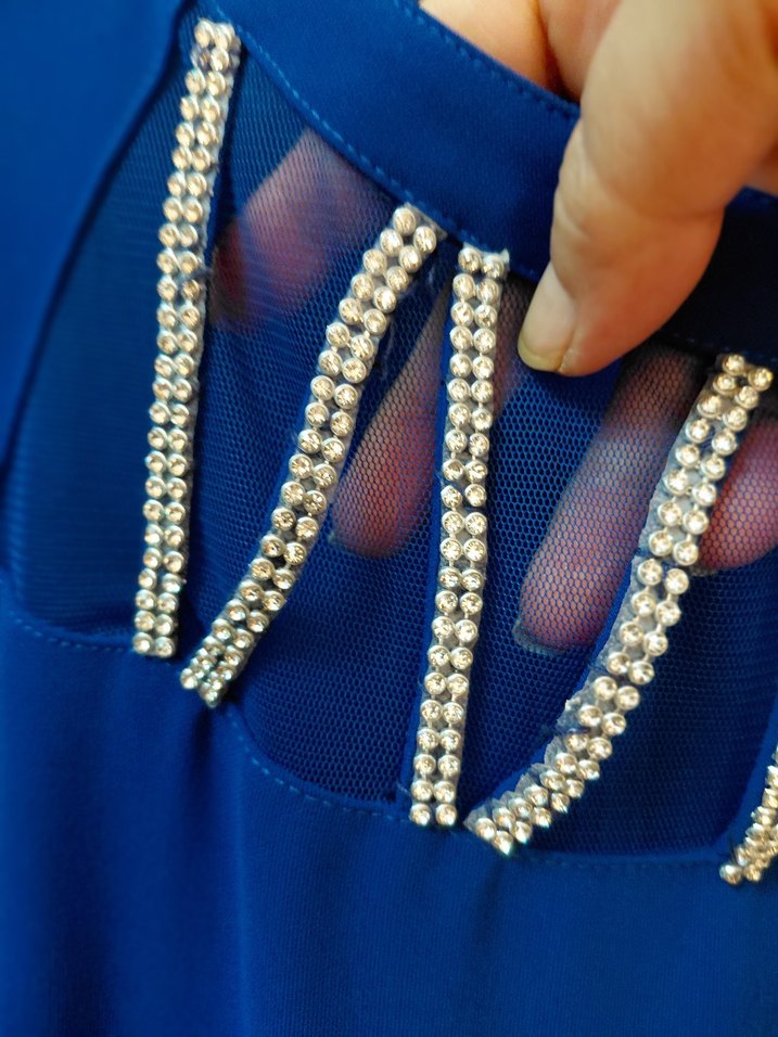 V Yaka Kısa Kollu Mavi Midi Elbise - Görsel 3