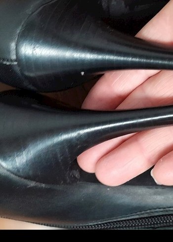 Siyah Nakışlı Deri Dizüstü Topuklu Çizme - Görsel 3