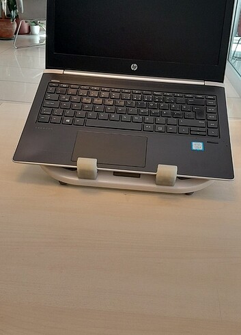 Beden Lapcare multi functional laptop standı