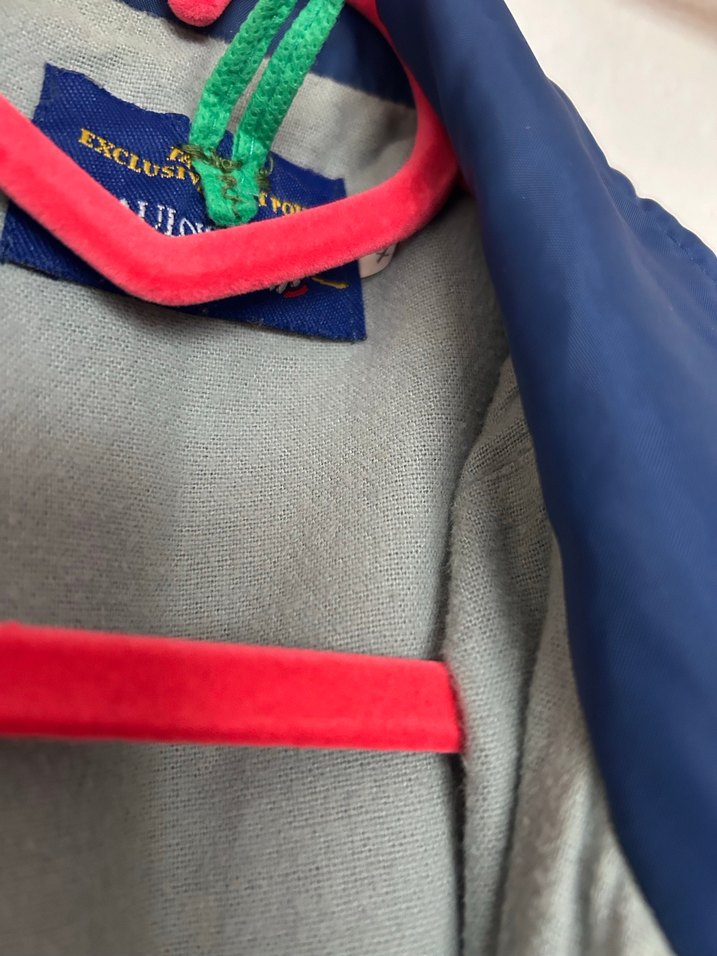 Mavi Düğmeli Erkek Yağmurluk - Görsel 2