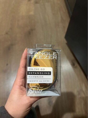 Tarak tangle teezer