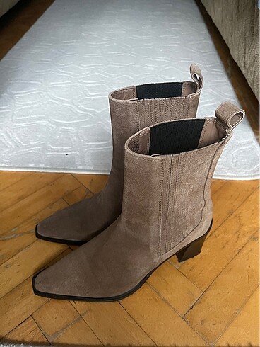 Zara bot