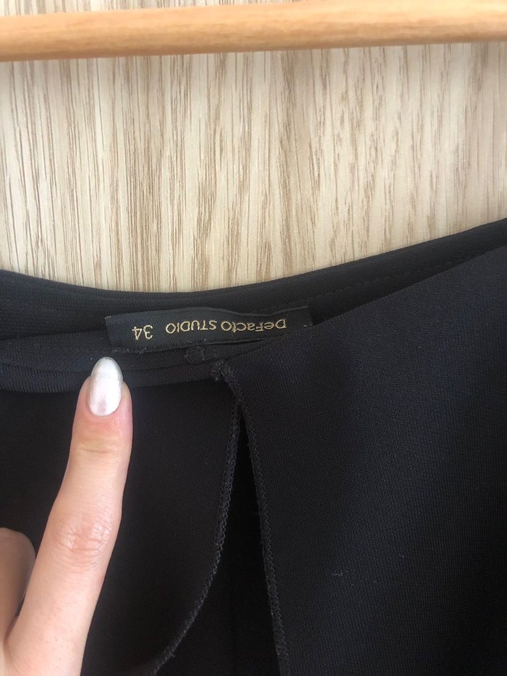 Siyah Midi Kadın Elbise, Fırfırlı, Kısa Kollu - Görsel 3