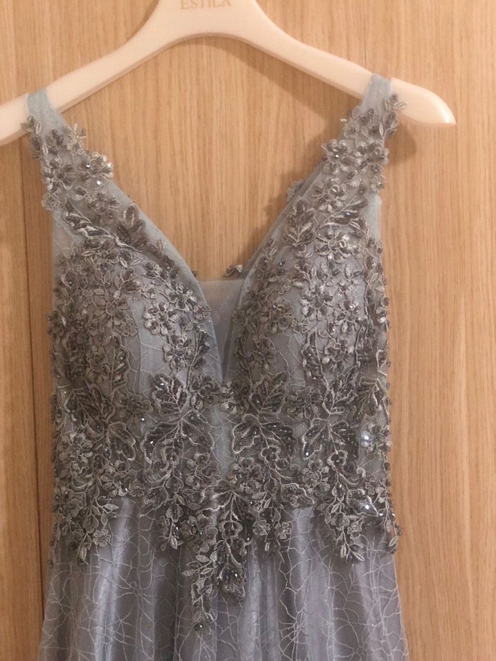 Dantel Detaylı Gri Uzun Abiye Elbise - Görsel 2