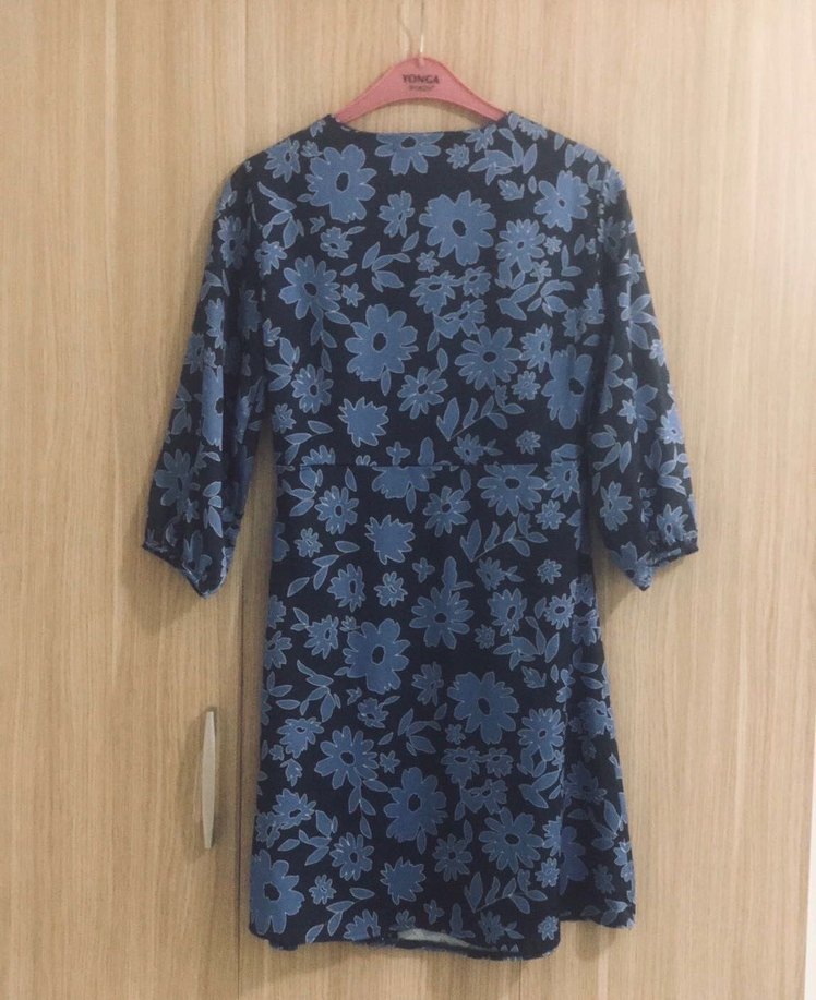 çiçekli asyalı tarzı elbise - Görsel 2