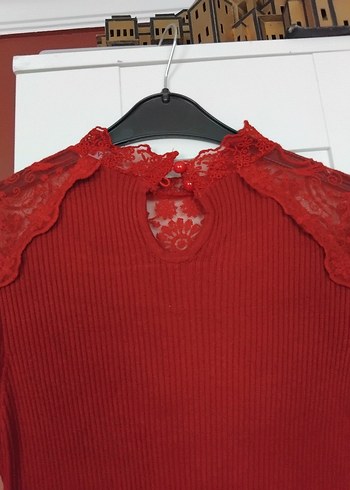 Kırmızı Dantelli Yüksek Yakalı Kadın Triko Elbise - Görsel 3