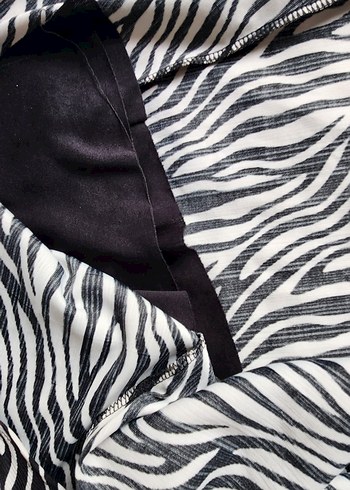 Zebra Desenli Pilili eyek - Görsel 3