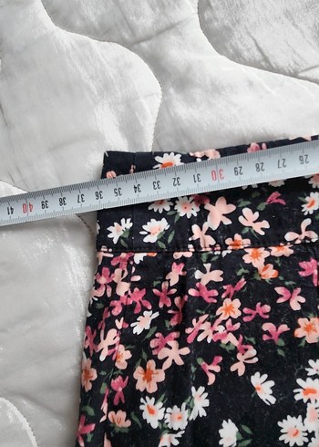 Çiçek Desenli Mini Etek - Görsel 3