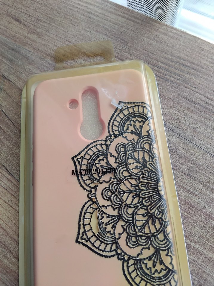 Bej Dantel Detaylı Bohem Telefon Kılıfı - Görsel 2