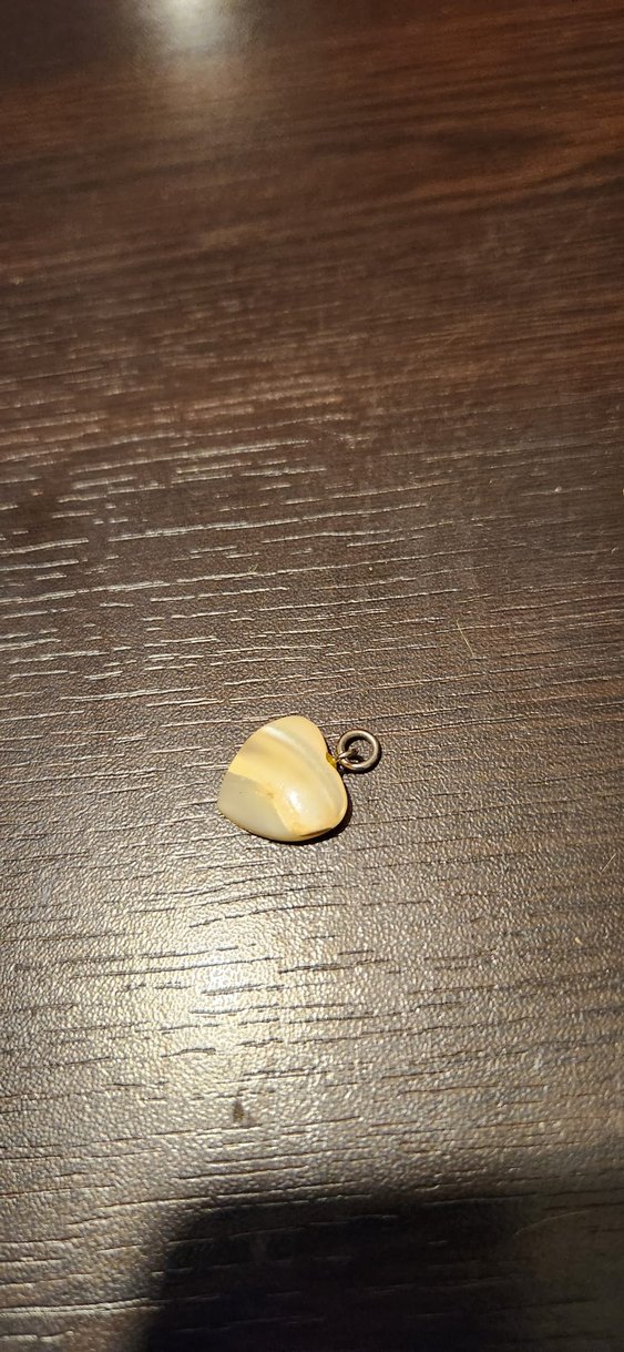 Altın Renkli Midi Boy Kalp Kolye - Görsel 3