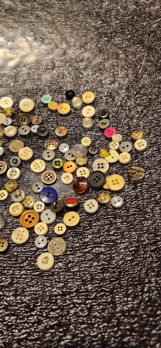 Çeşitli Renklerde Düğme Seti - Görsel 4