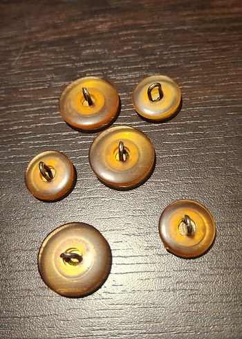 Altın Düğmeli Vintage Kadın Düğmeleri - Görsel 2