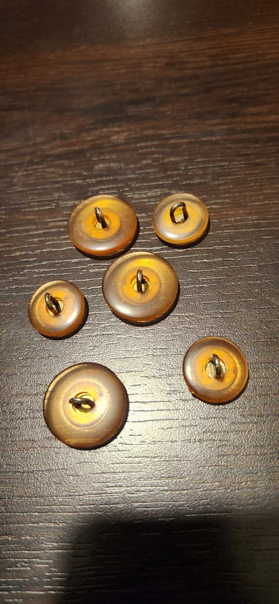 Altın Düğmeli Vintage Kadın Düğmeleri - Görsel 2