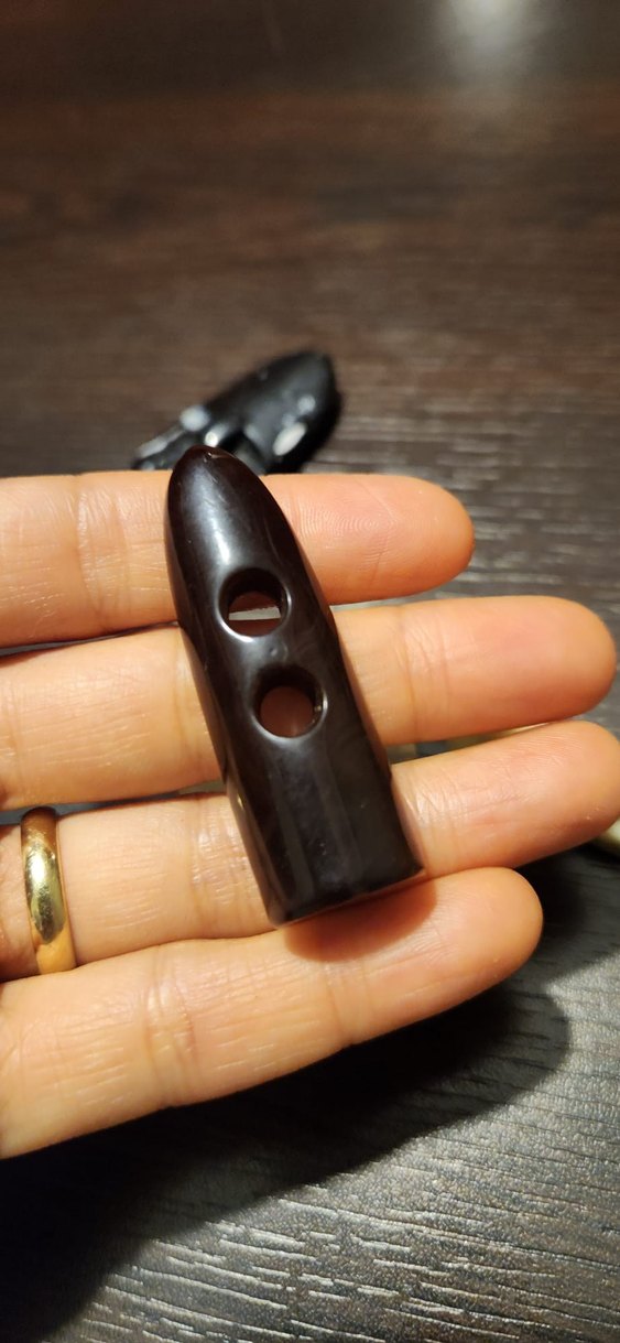 El Yapımı İki Delikli Doğal Düğmeler - Görsel 3