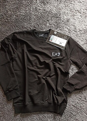 Unisex premium sweat
