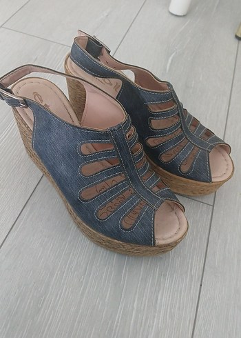 Etro 37