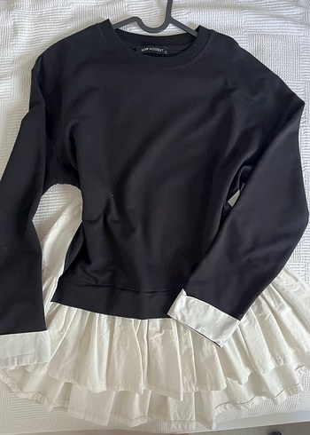 Fırfırlı Siyah Kadın Sweatshirt