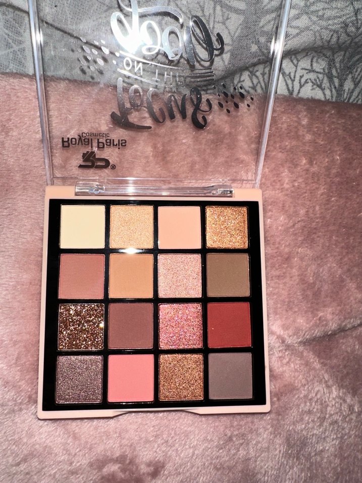 Bej Işıltılı Göz Farı Paleti - Görsel 2