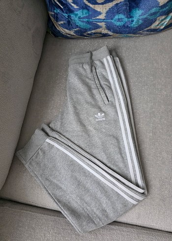 Adidas m