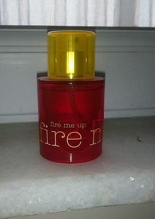 Fire Me Up Avon Parfüm %20 İndirimli - Gardrops