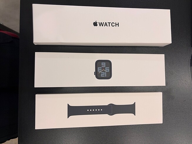 APPLE WATCH SE 44 mm SİYAH