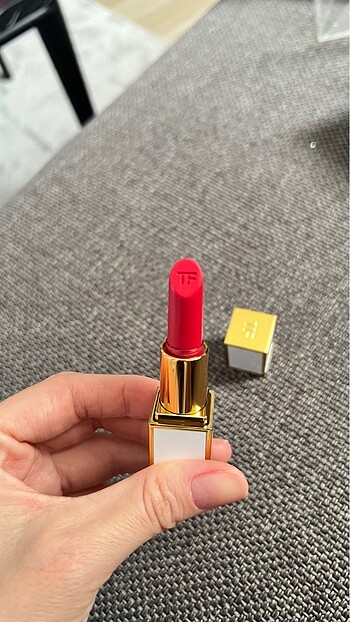 Beden kırmızı Renk TOM FORD RUJ