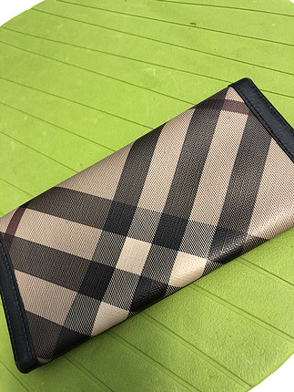  Beden Burberry cüzdan