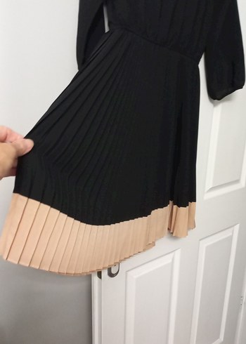 Uzun dirsek altı Pilili Siyah Kadın Elbisesi - Görsel 7