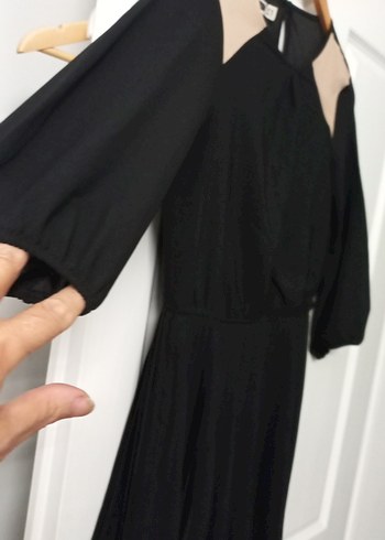 Uzun dirsek altı Pilili Siyah Kadın Elbisesi - Görsel 3