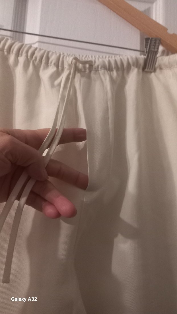 Kadın Beyaz Keten Midi Bol Kesim Pantolon - Görsel 5