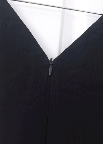 Nakışlı Siyah Midi V Yaka Kolsuz Elbise - Görsel 12